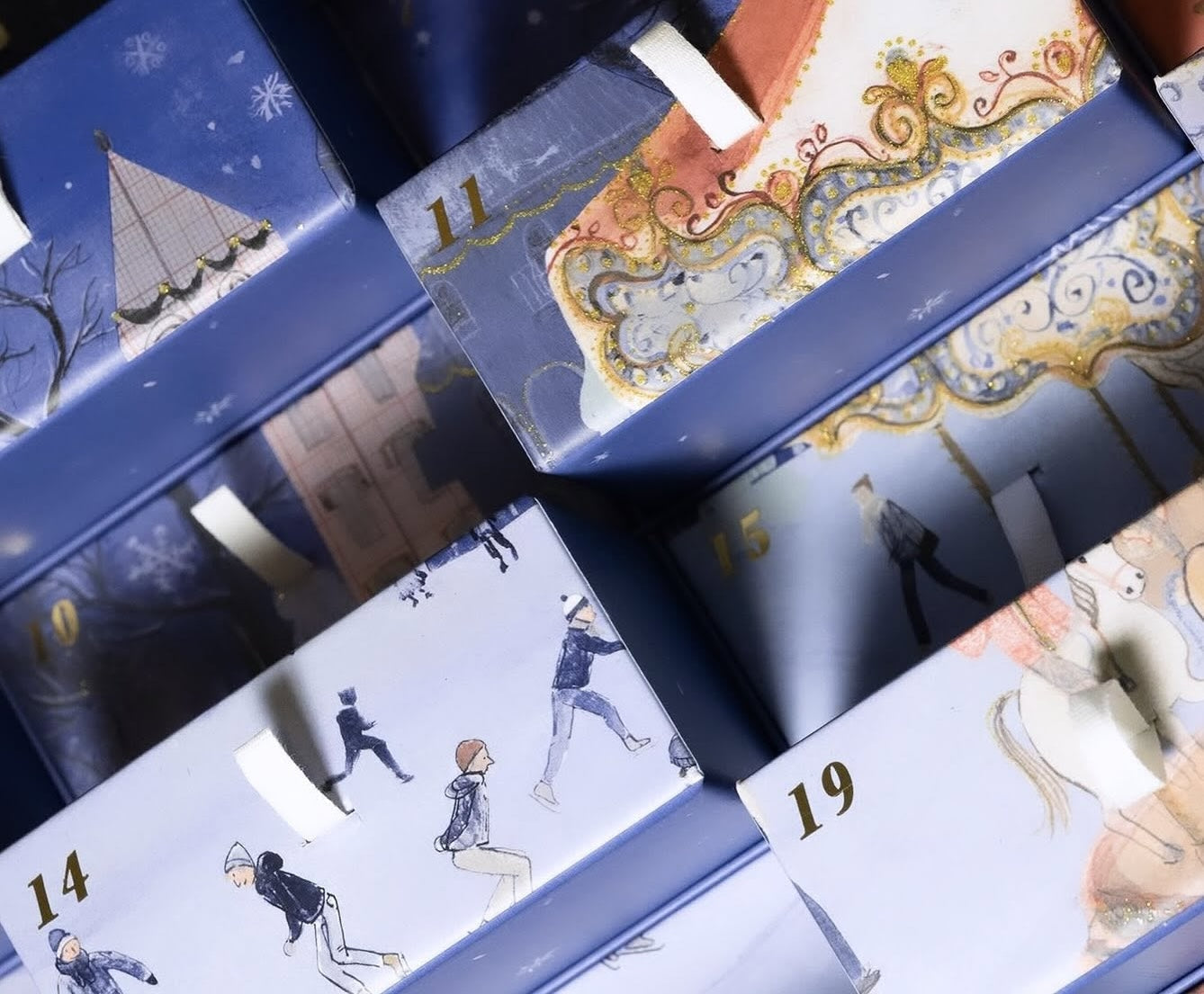 Kknekki Adventskalender 2026 mit exklusiven Haargummis in unveröffentlichten SS27-Farben – limitierte Auflage bei Maison Polaris